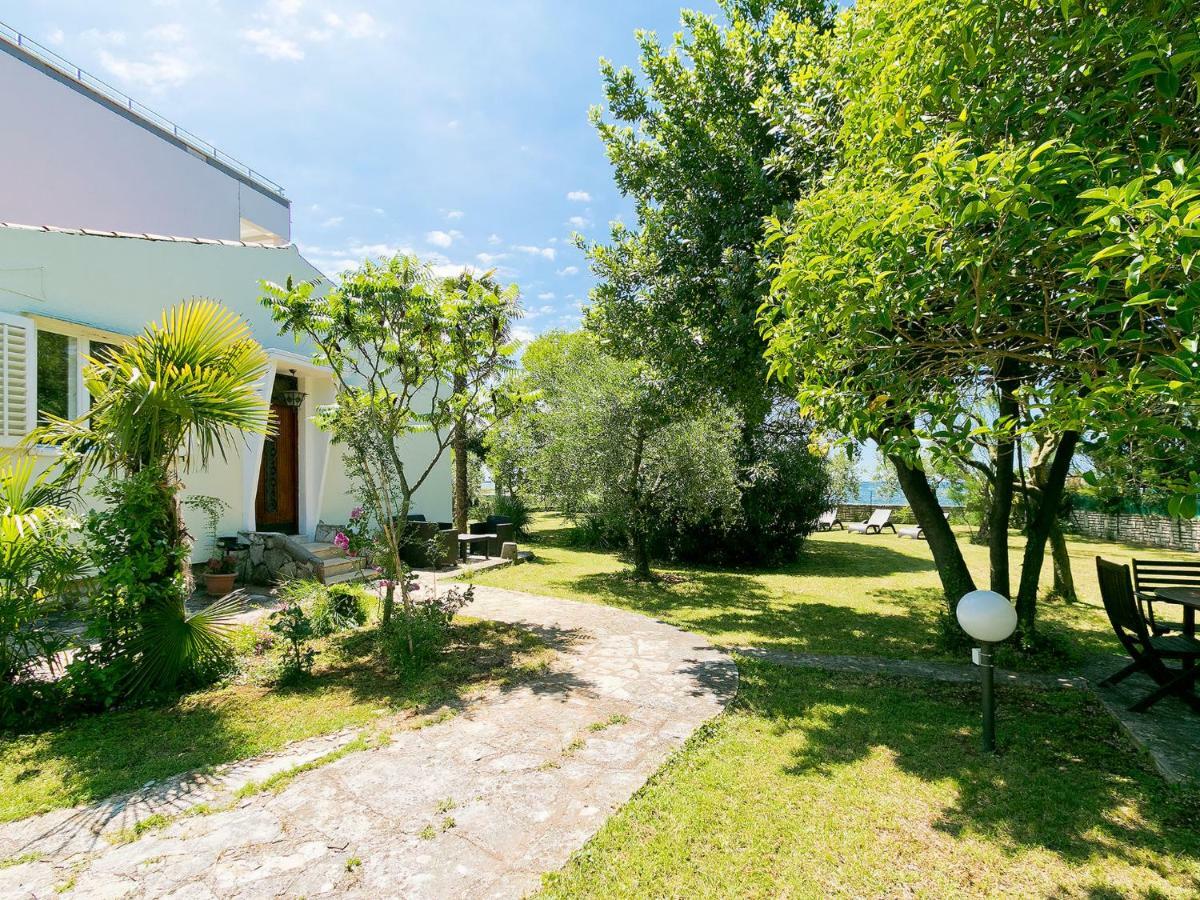 Holiday Home Nona By Interhome Umag Exterior photo
